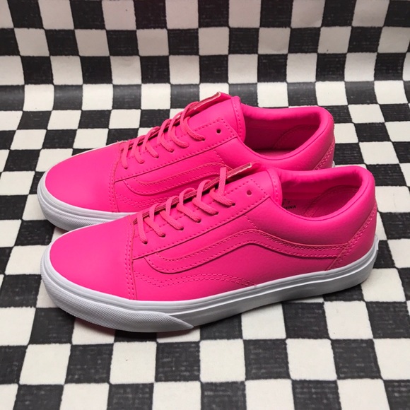neon pink old skool vans
